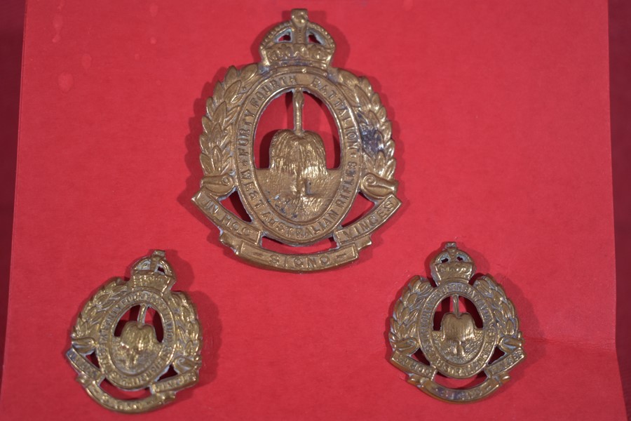 AUSTRALIAN 44th BATTALION (The West Australian Rifles) HAT/ CAP AND COLLAR BADGES 1930-42-SOLD